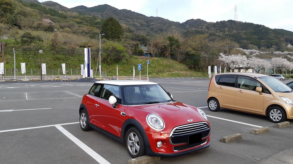 大和そよかぜ館の駐車場