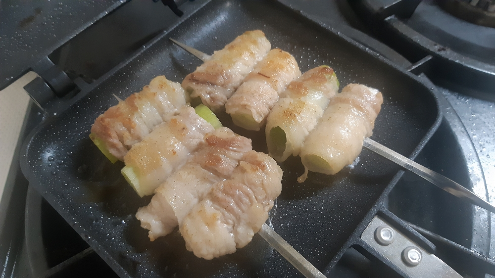 ニトリ製 ホットサンドメーカーで調理をしました qでも大活躍 ニトリ製 ホットサンドメーカーで調理をしました qでも大活躍